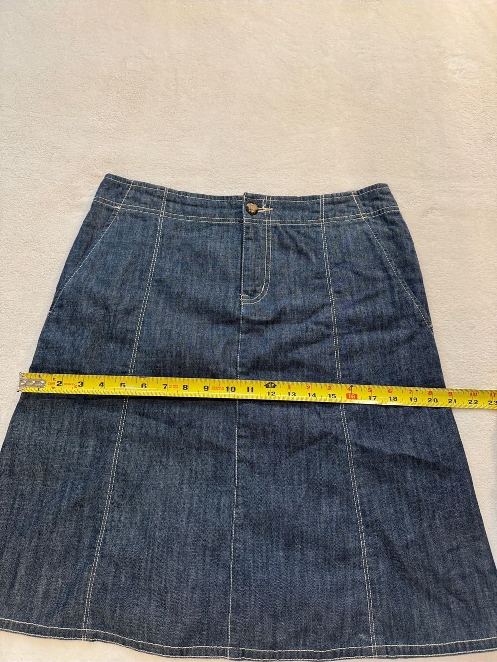 NWT Eddie Bauer A-line denim skirt with pockets. 8. - Picture 9 of 10